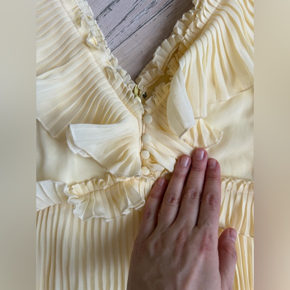 Sézane Rachelle dress in pale yellow - Picture 5 of 6